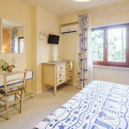Il Giardino Apartment *